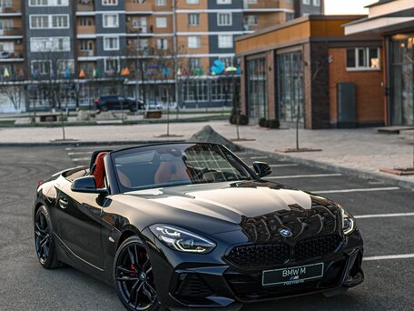 2021 BMW Z4 M40i III (G29), чёрный, 6200000 рублей, вид 1