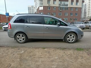 2008 Opel Zafira B Рестайлинг, серый, 565000 рублей, вид 4