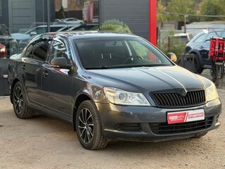 2010 Skoda Octavia II (A5) Рестайлинг, серый, 680000 рублей, вид 2
