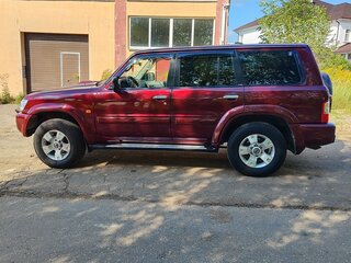 2003 Nissan Patrol V (Y61), красный, 1700000 рублей, вид 4