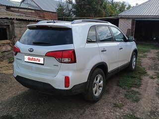 2015 Kia Sorento II Рестайлинг, белый, 1850000 рублей, вид 3
