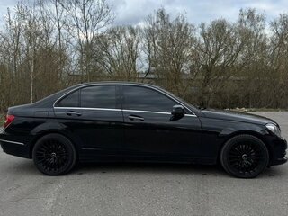 2012 Mercedes-Benz C-Класс 300 III (W204) Рестайлинг, чёрный, 1650000 рублей, вид 2
