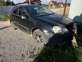 2004 Volkswagen Golf V, чёрный, 310000 рублей, вид 1