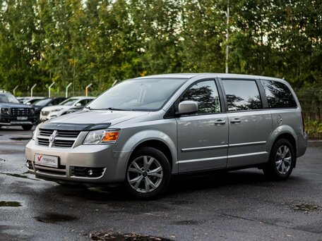 2008 Dodge Caravan Grand V, серебристый, 888000 рублей, вид 1