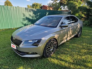 2016 Skoda Superb III, бежевый, 2000000 рублей, вид 1