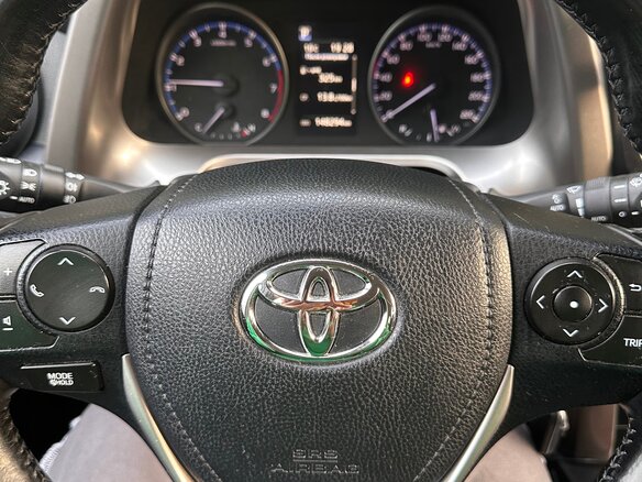 2019 Toyota RAV4 IV (XA40) Рестайлинг, синий, 2300000 рублей - вид 4