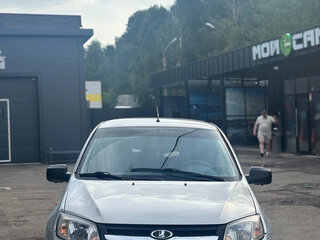 2013 Lada (ВАЗ) Granta I, серебристый, 299000 рублей, вид 2