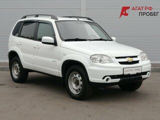 2013 Chevrolet Niva I Рестайлинг, белый, 495000 рублей, вид 1
