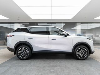 2026 Omoda C7, серебристый, 3499000 рублей, вид 4