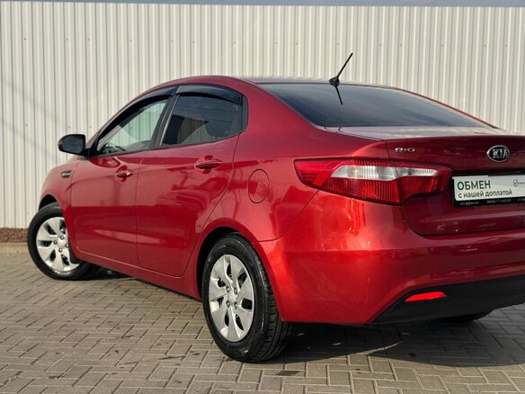 2013 Kia Rio 5-speed III, красный, 849000 рублей - вид 7