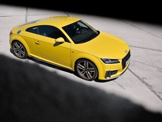 2021 Audi TT 45 TFSI III (8S) Рестайлинг, золотистый, 5900000 рублей, вид 5