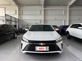 2023 Chevrolet Monza II Рестайлинг, серебристый, 1020000 рублей, вид 2