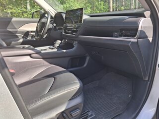 2023 Toyota Grand Highlander, серебристый, 4868787 рублей, вид 5