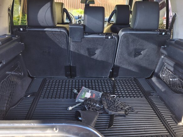 2009 Land Rover Discovery III, синий, 1100000 рублей - вид 19