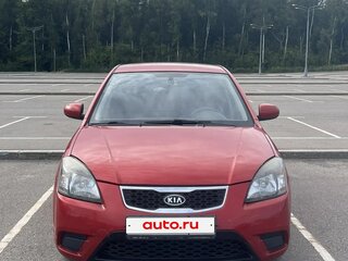 2010 Kia Rio II Рестайлинг, красный, 660000 рублей, вид 1