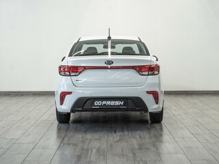 2018 Kia Rio IV, белый, 1349000 рублей, вид 4