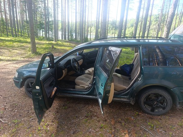 1998 Volkswagen Passat B5, зелёный - вид 3