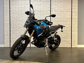 2026 BMW F 900 GS, голубой, 2190000 рублей, вид 4