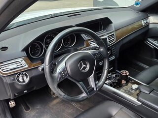 2014 Mercedes-Benz E-Класс 200 IV (W212, S212, C207) Рестайлинг, белый, 1900000 рублей, вид 4