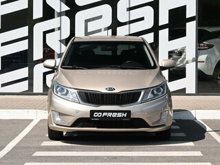 2014 Kia Rio 6-speed III, бежевый, 740000 рублей, вид 3