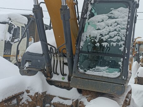 2022 XCMG XE180DN, жёлтый, 4645500 рублей, вид 2