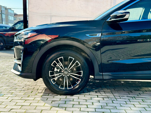 2026 Jetour X70+ I Рестайлинг, чёрный, 3399000 рублей - вид 17