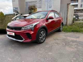 2021 Kia Rio X IV Рестайлинг, красный, 1890000 рублей, вид 1
