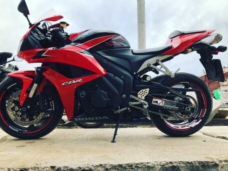 2007 Honda CBR 600RR, красный, 620000 рублей, вид 2
