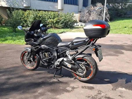 2009 Yamaha FZ1, чёрный, 550000 рублей, вид 4