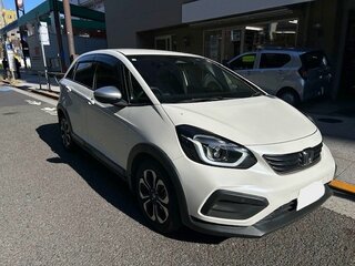 2023 Honda Fit Crosstar IV Рестайлинг, белый, 968000 рублей, вид 1