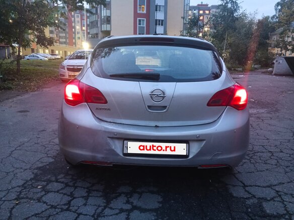 2011 Opel Astra J, серебристый, 190000 рублей - вид 10