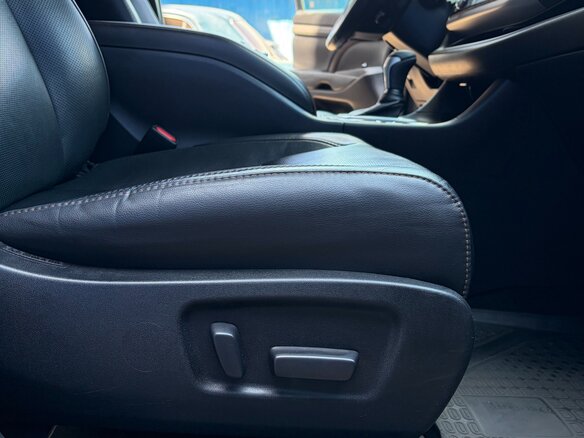 2017 Toyota Highlander III (XU50) Рестайлинг, чёрный, 2550000 рублей - вид 24