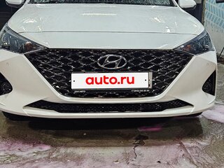 2021 Hyundai Solaris II Рестайлинг, белый, 1540000 рублей, вид 3
