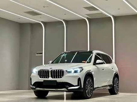 2026 BMW X1 Long 25Li xDrive III (U11/U12), белый, 5750000 рублей, вид 3