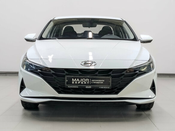 2021 Hyundai Elantra VII (CN7), белый, 1825000 рублей - вид 1