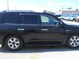 2010 Lexus LX 570 III, чёрный, 2148420 рублей, вид 4