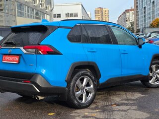 2021 Toyota RAV4 V (XA50), синий, 3639000 рублей, вид 4