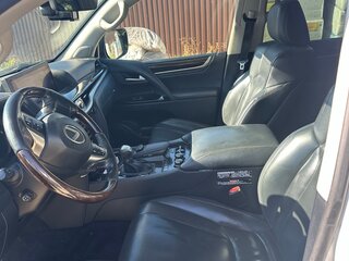 2016 Lexus LX 450d III Рестайлинг 2, белый, 6100000 рублей, вид 5
