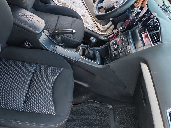 2015 Citroen C4 II, серебристый, 599999 рублей - вид 19