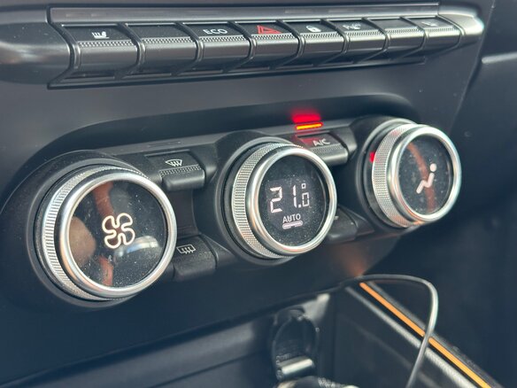2021 Renault Duster II, оранжевый, 2250000 рублей - вид 14