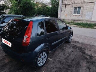 2007 Ford Fiesta Mk5, серый, 300000 рублей, вид 3