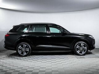 2023 Audi Q6 45 TFSI, чёрный, 6350000 рублей, вид 4