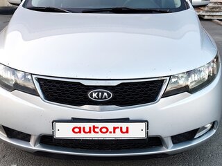 2010 Kia Cerato 6-speed II, серебристый, 720000 рублей, вид 1