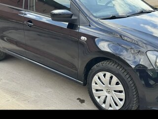 2014 Volkswagen Polo V, чёрный, 750000 рублей, вид 5