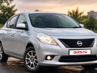2013 Nissan Latio I (N17), серый, 600000 рублей, вид 1