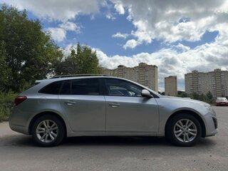 2013 Chevrolet Cruze I Рестайлинг, серебристый, 620000 рублей, вид 3