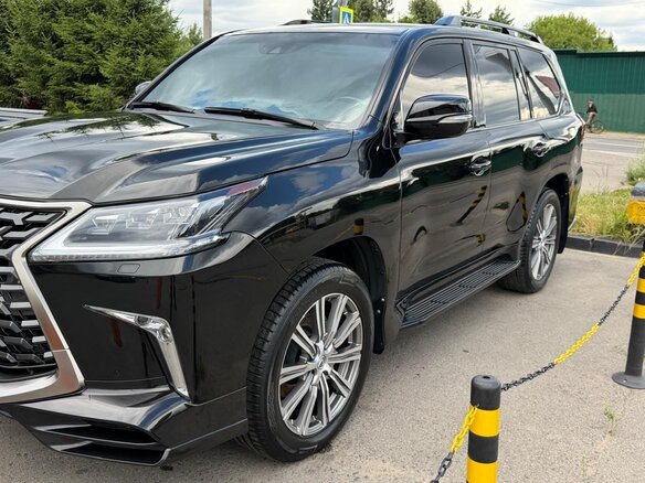 2018 Lexus LX 450d III Рестайлинг 2, чёрный, 8500000 рублей - вид 8