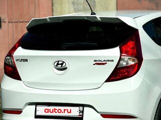 2015 Hyundai Solaris I Рестайлинг, белый, 1050000 рублей, вид 4