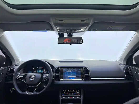 2023 Skoda Karoq I, бежевый, 2200000 рублей - вид 7