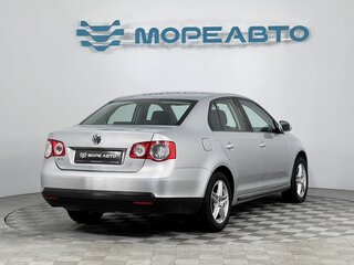 2007 Volkswagen Jetta V, серебристый, 930000 рублей, вид 5